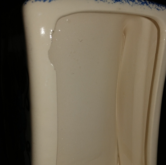 Nola Watkins Napkin holder & Spoon rest - Picture 9 of 9